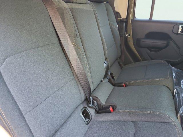 new 2025 Jeep Gladiator car