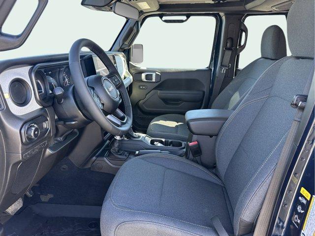 new 2025 Jeep Wrangler car