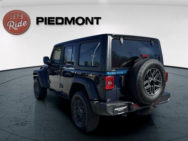 new 2025 Jeep Wrangler car