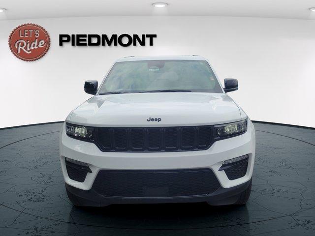 new 2025 Jeep Grand Cherokee car