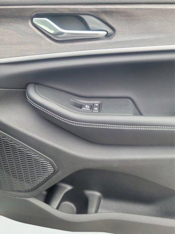 new 2025 Jeep Grand Cherokee car