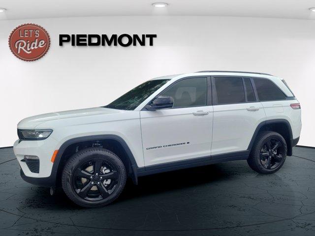 new 2025 Jeep Grand Cherokee car