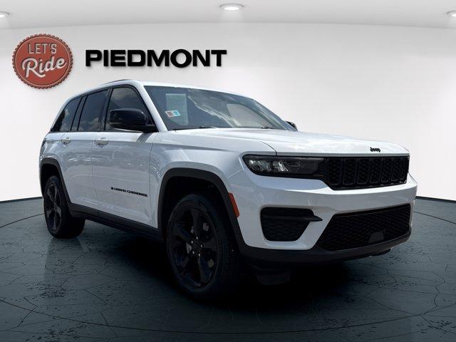 used 2022 Jeep Grand Cherokee car, priced at $34,950
