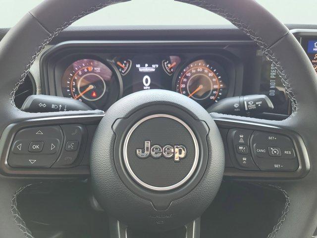 new 2025 Jeep Gladiator car