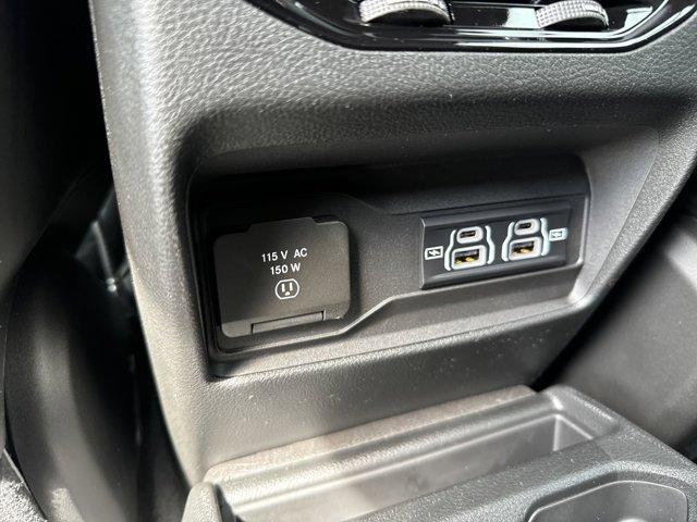 new 2025 Jeep Grand Cherokee L car
