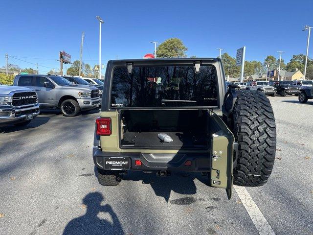 new 2025 Jeep Wrangler car