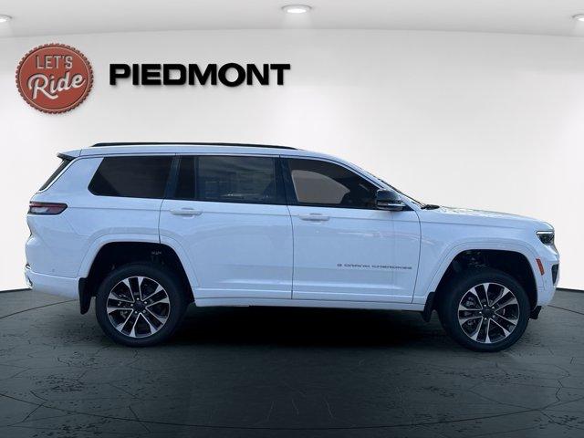 new 2025 Jeep Grand Cherokee L car