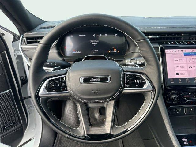 new 2025 Jeep Grand Cherokee L car