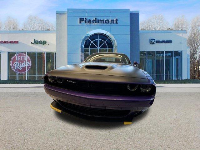 new 2023 Dodge Challenger car