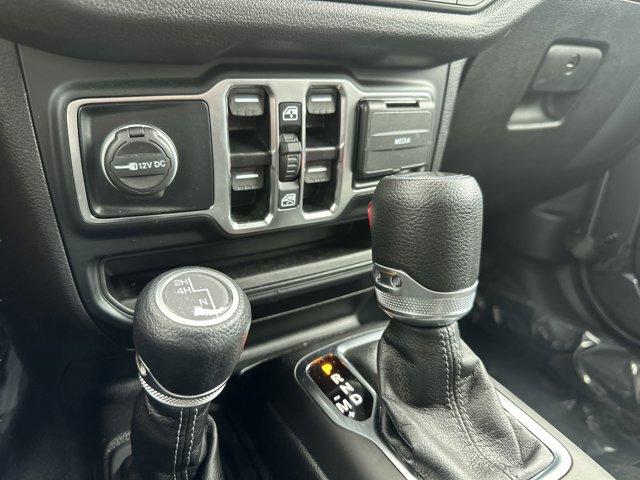 used 2024 Jeep Gladiator car, priced at $37,950