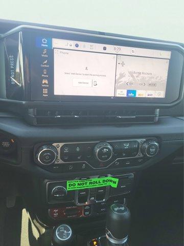 new 2025 Jeep Wrangler car