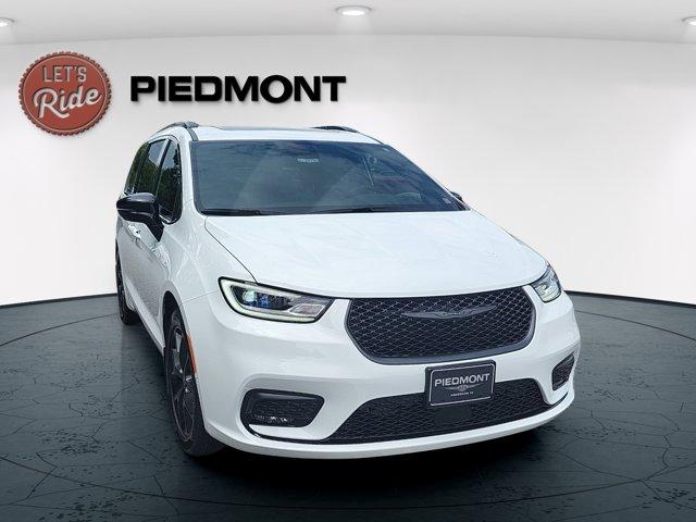 new 2026 Chrysler Pacifica car