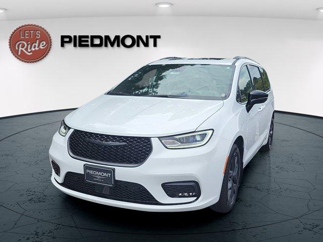 new 2026 Chrysler Pacifica car