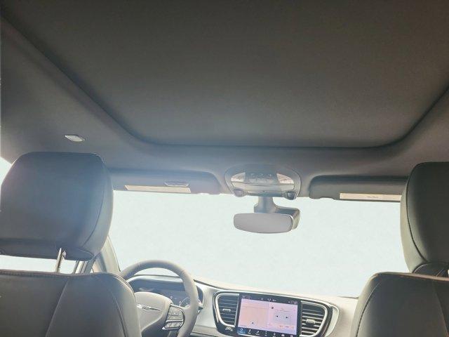 new 2026 Chrysler Pacifica car