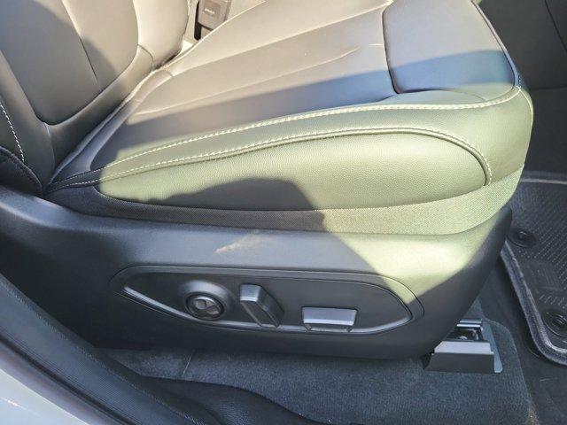 new 2025 Jeep Grand Cherokee L car