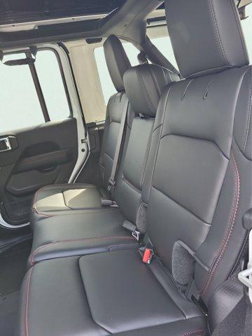 new 2025 Jeep Wrangler car