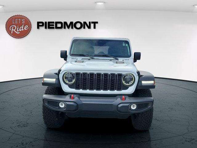 new 2025 Jeep Wrangler car