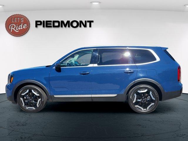 used 2024 Kia Telluride car, priced at $34,950