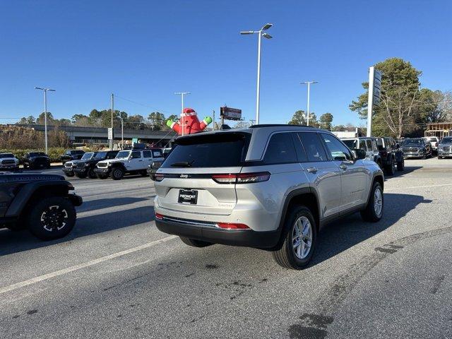 new 2025 Jeep Grand Cherokee car