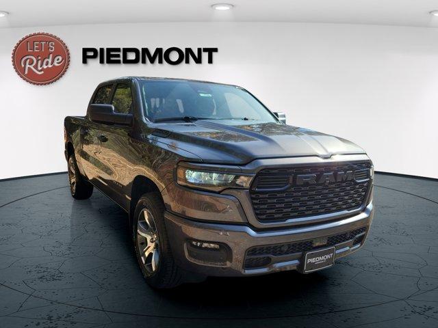 new 2025 Ram 1500 car