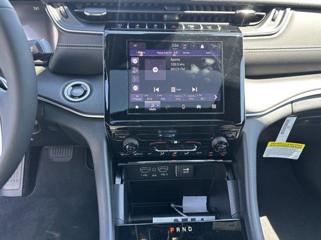 new 2025 Jeep Grand Cherokee car