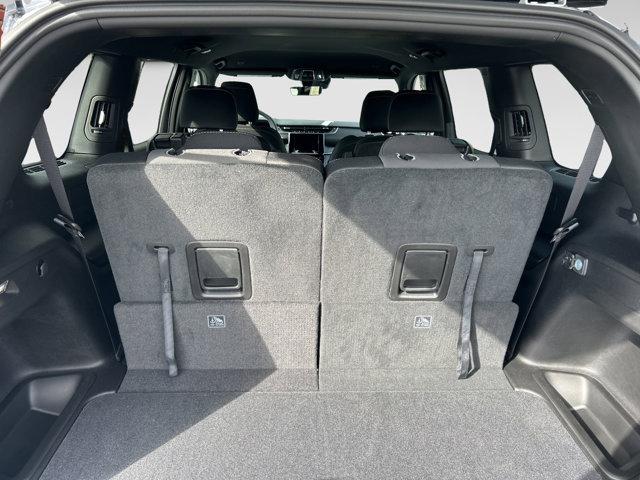 new 2025 Jeep Grand Cherokee L car