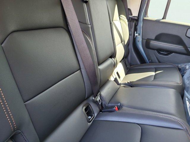 new 2025 Jeep Gladiator car