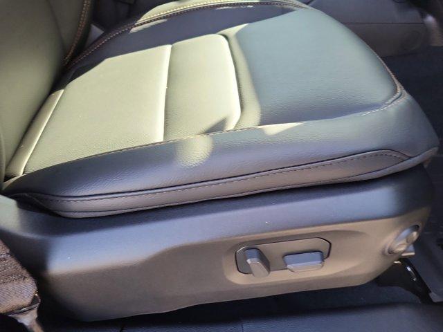 new 2025 Jeep Gladiator car