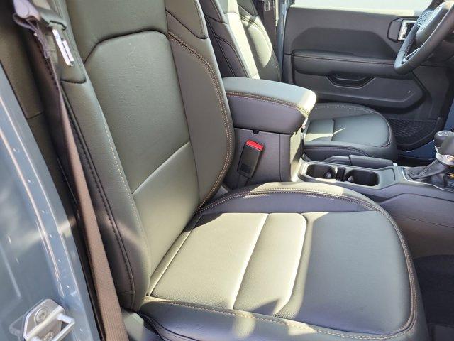 new 2025 Jeep Gladiator car