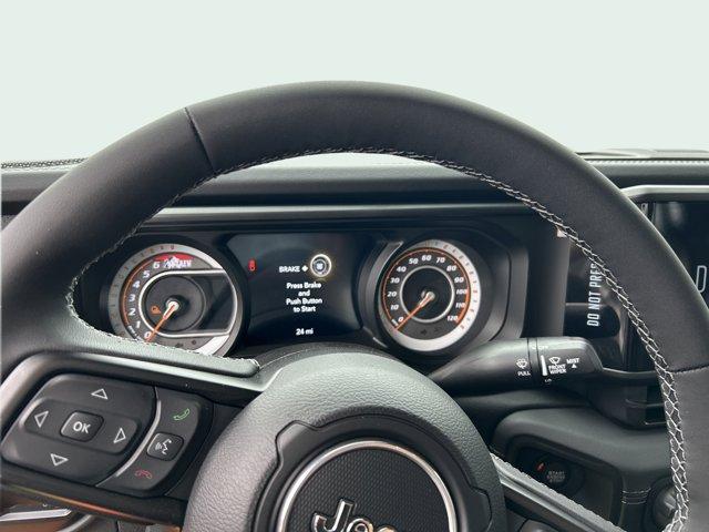 new 2025 Jeep Gladiator car