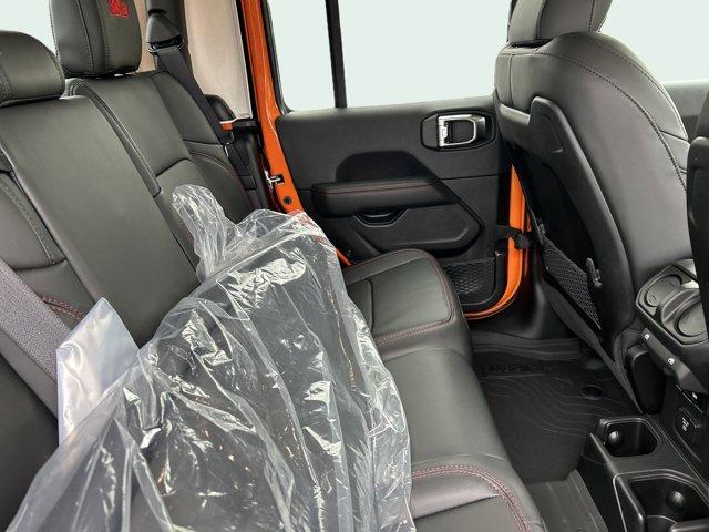 new 2025 Jeep Gladiator car