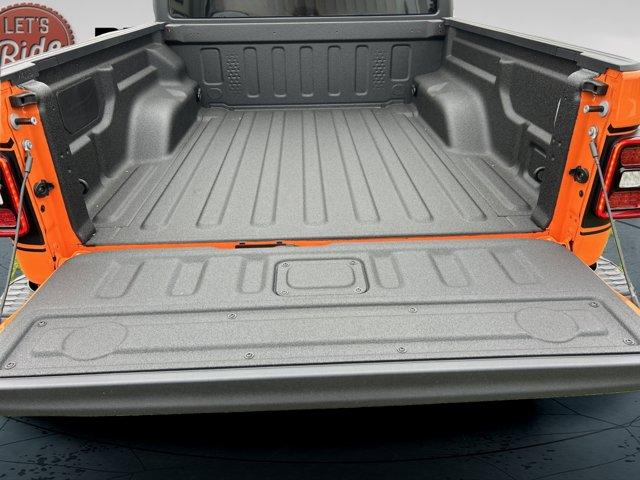 new 2025 Jeep Gladiator car
