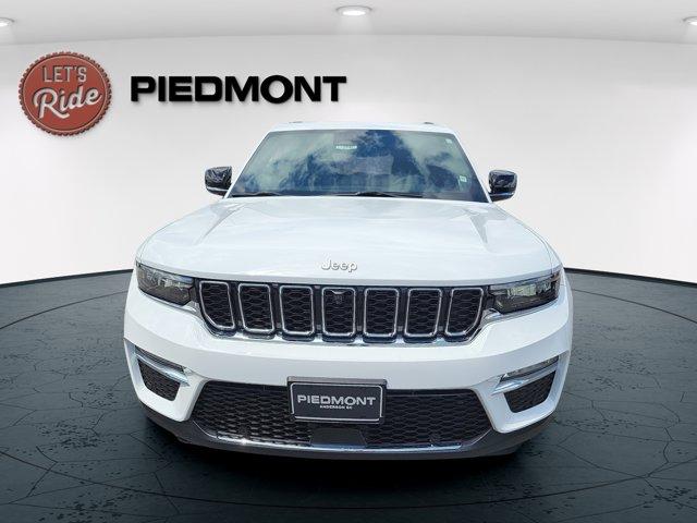 new 2025 Jeep Grand Cherokee car