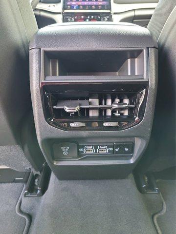 new 2025 Jeep Grand Cherokee car