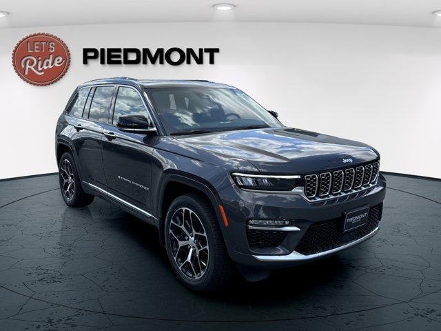 new 2025 Jeep Grand Cherokee car