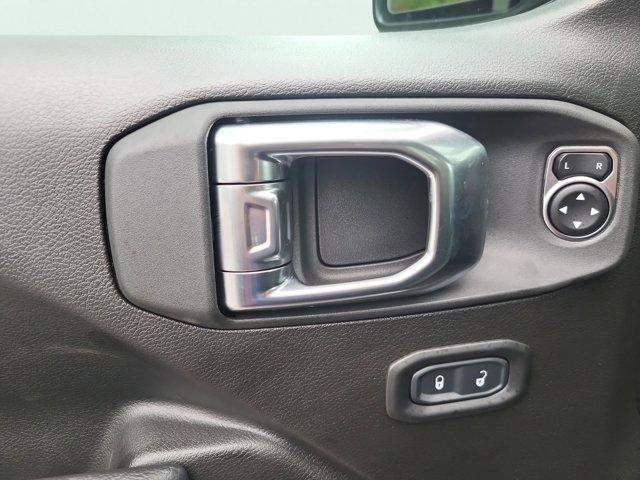 new 2025 Jeep Gladiator car