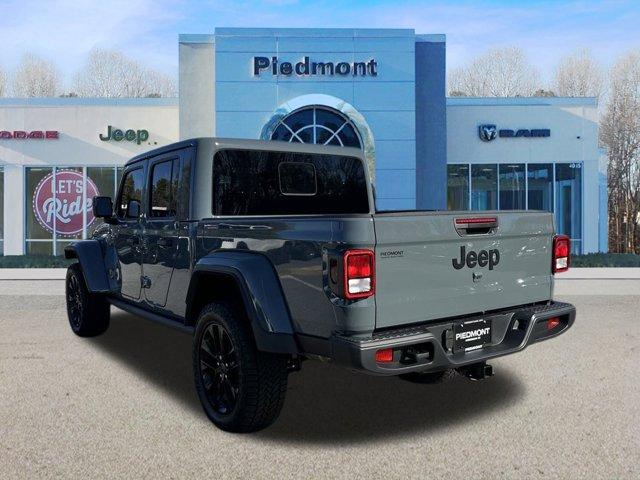 new 2025 Jeep Gladiator car