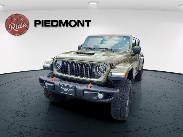 new 2025 Jeep Gladiator car
