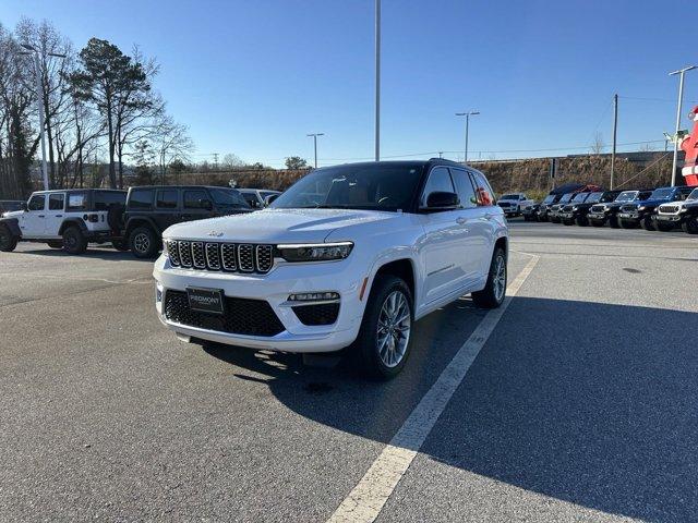 new 2025 Jeep Grand Cherokee car