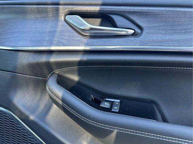 new 2025 Jeep Grand Cherokee L car