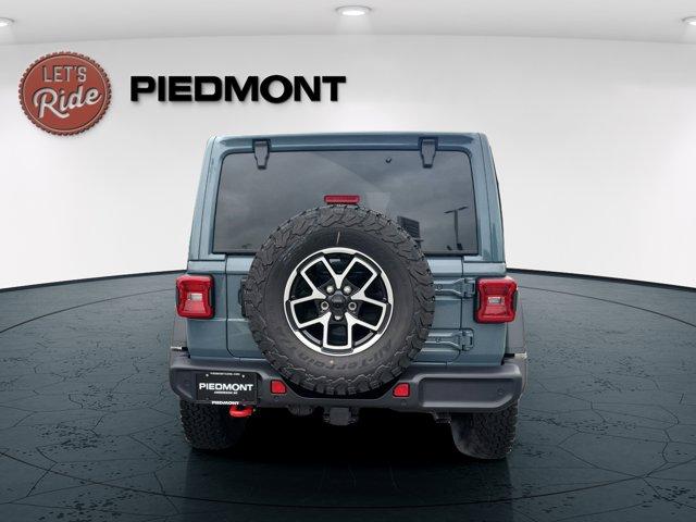 new 2025 Jeep Wrangler car