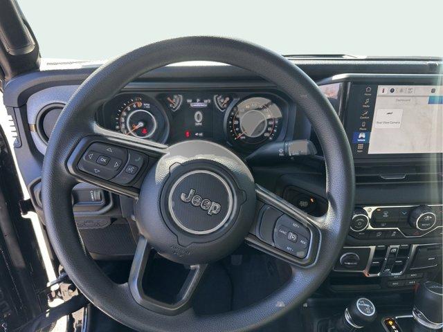 new 2025 Jeep Gladiator car