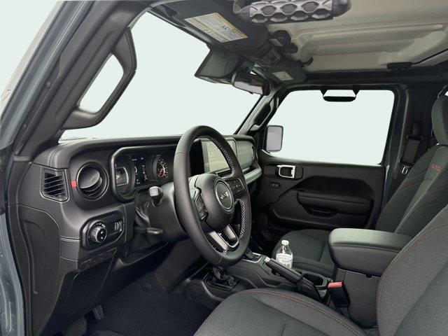 new 2025 Jeep Gladiator car