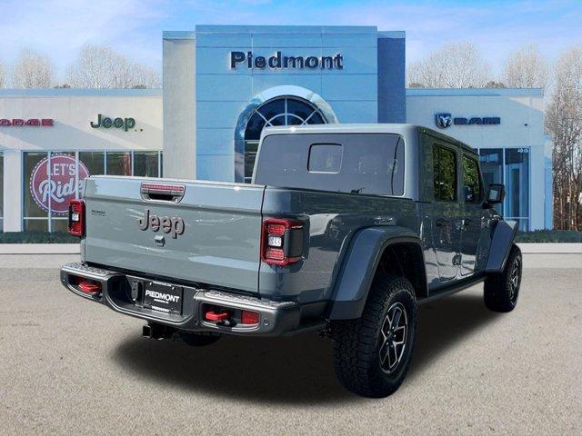 new 2024 Jeep Gladiator car