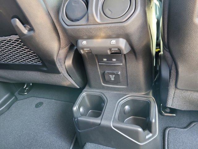 new 2025 Jeep Gladiator car