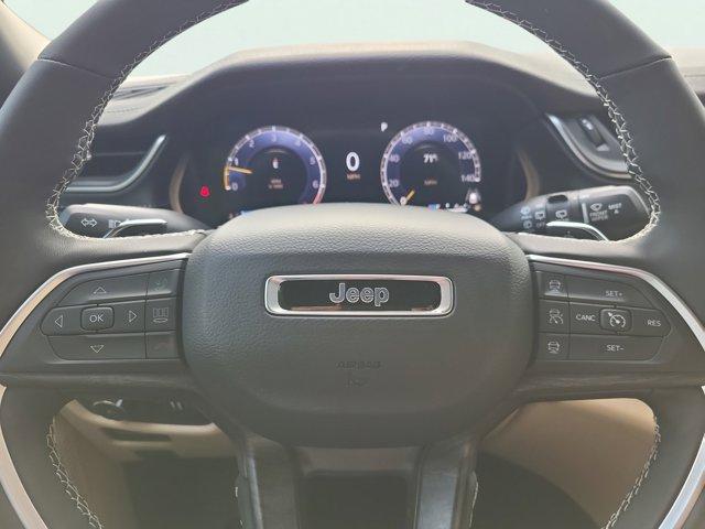 new 2025 Jeep Grand Cherokee car