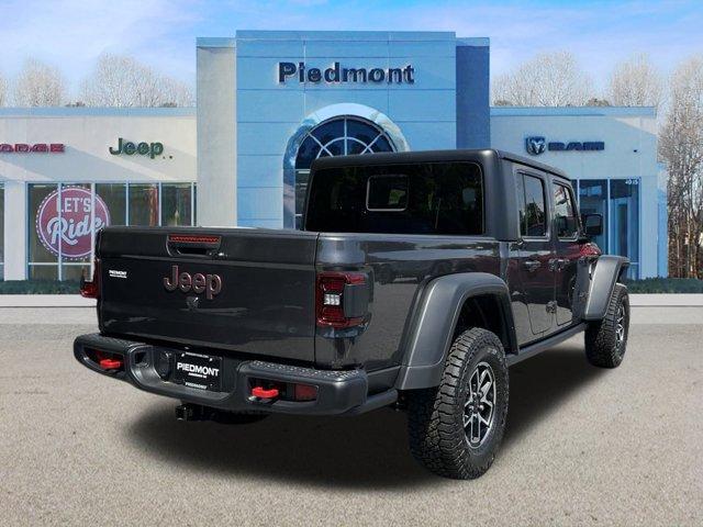 new 2024 Jeep Gladiator car