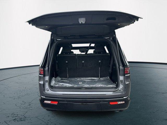 new 2024 Jeep Wagoneer car