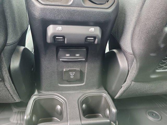 new 2025 Jeep Wrangler car