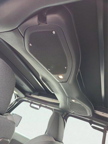 new 2025 Jeep Wrangler car
